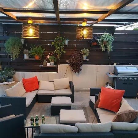 Michael' S Nest *